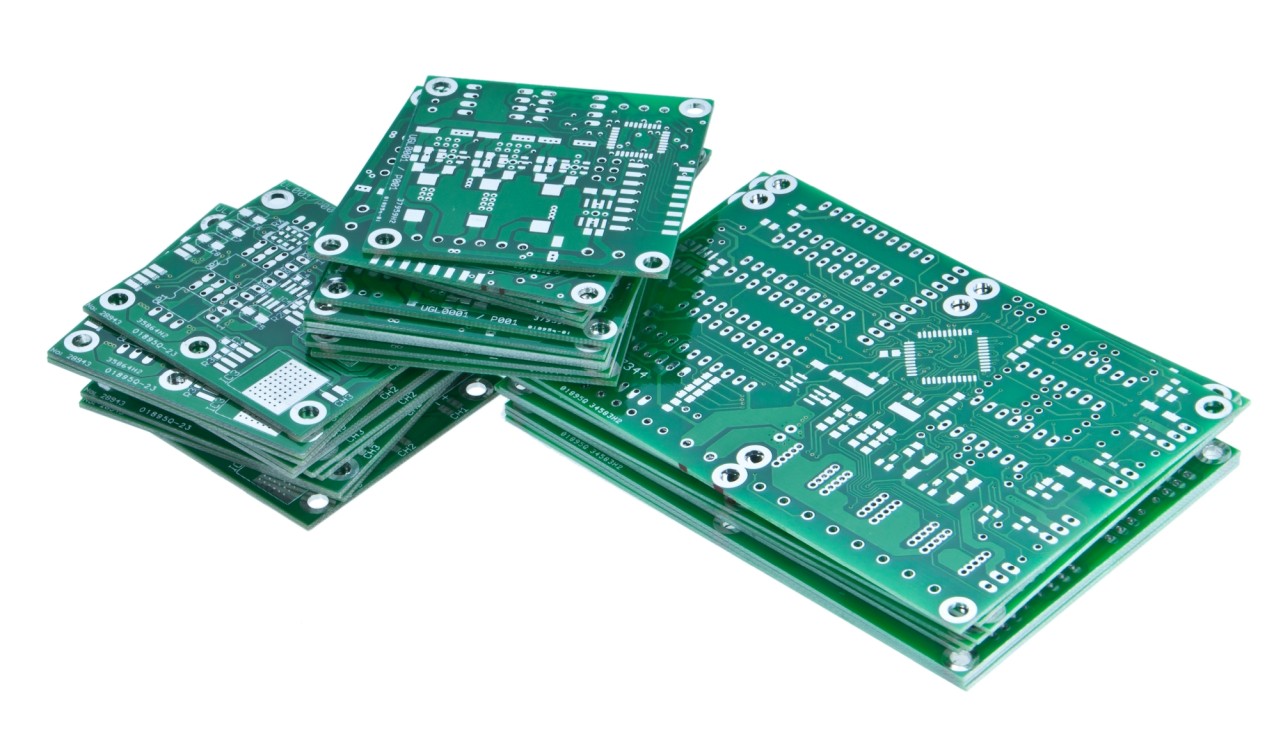 PCB0814-1030x567